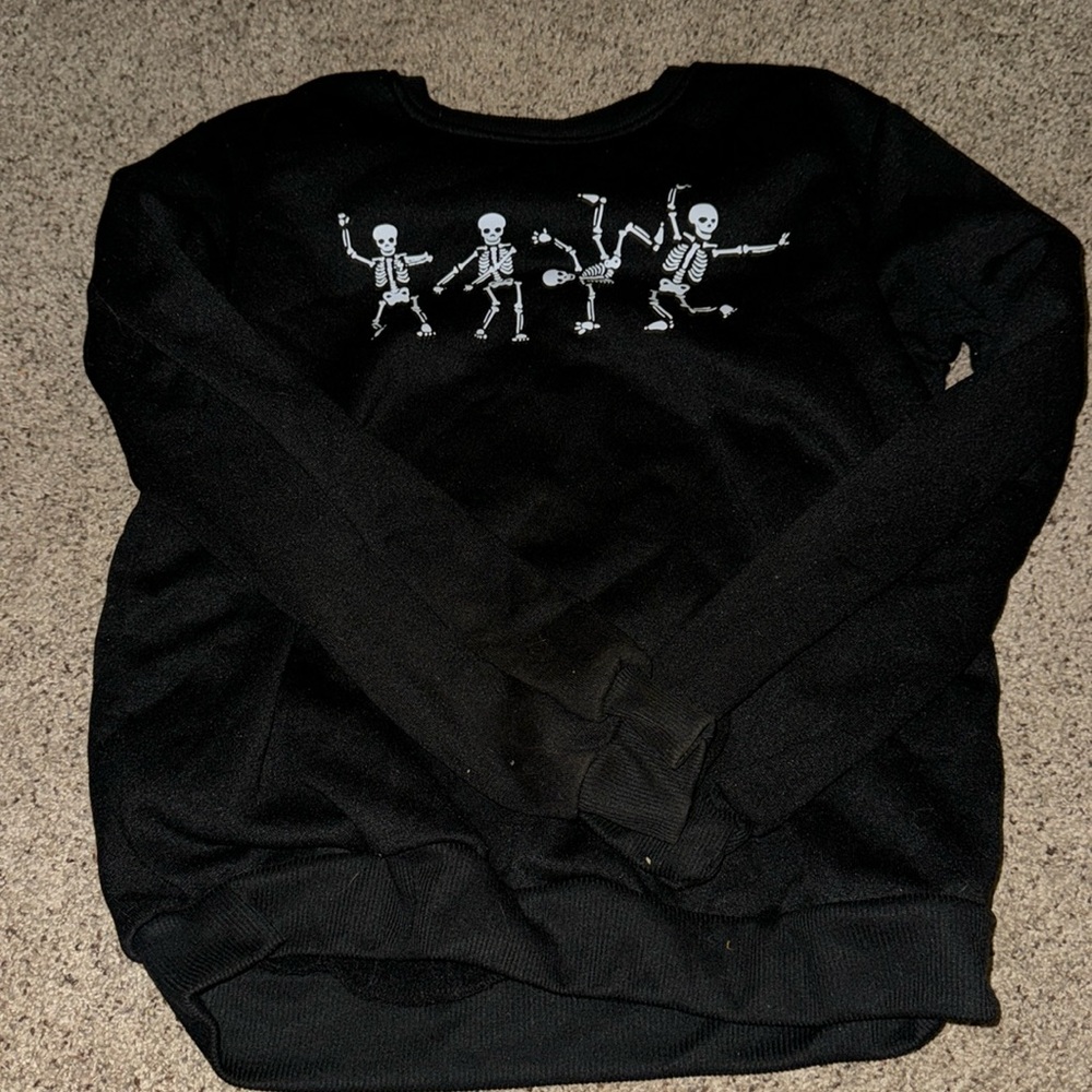 black crew neck